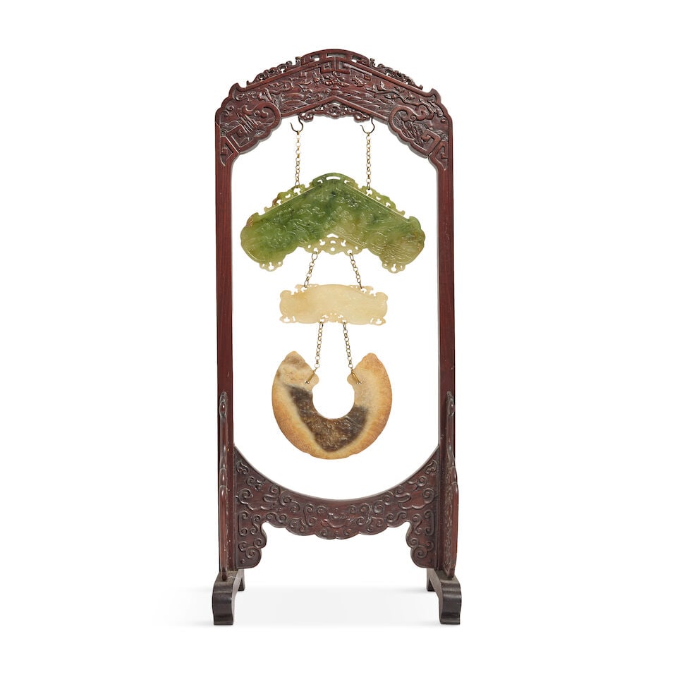 A three-tier jade hanging chime 18th/19th century (1 of 3)