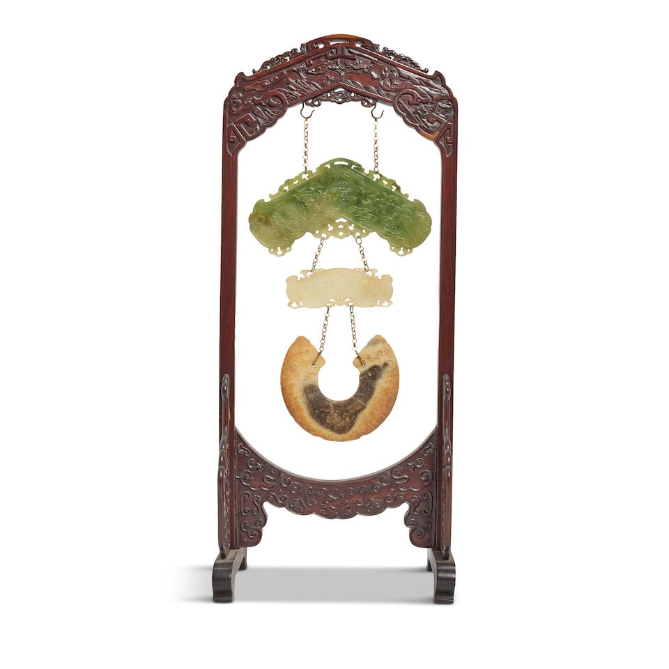A three-tier jade hanging chime 18th/19th century - 3