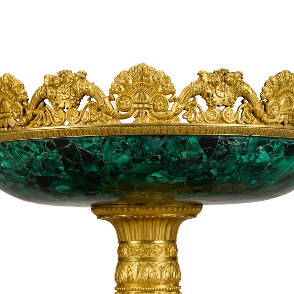 A fine Charles X ormolu and malachite tazza Early 19th century, possibly Russian - 2