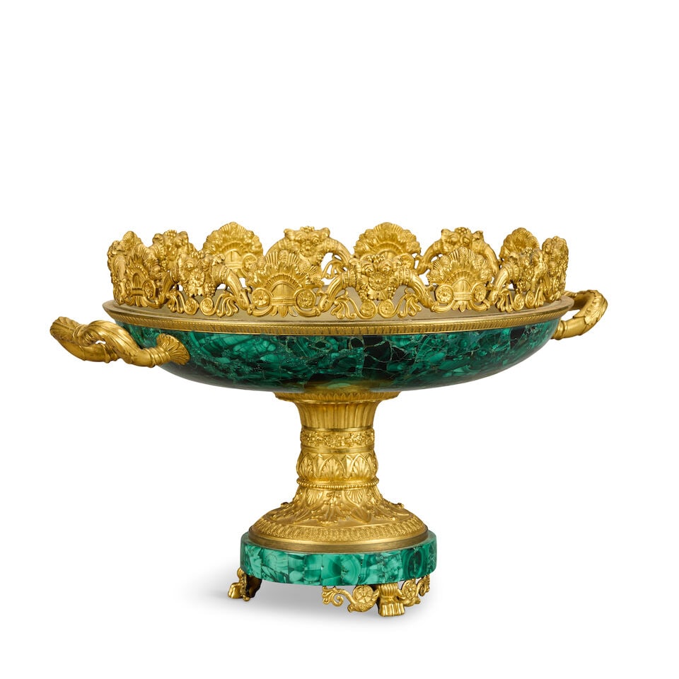 A fine Charles X ormolu and malachite tazza Early 19th century, possibly Russian - 6