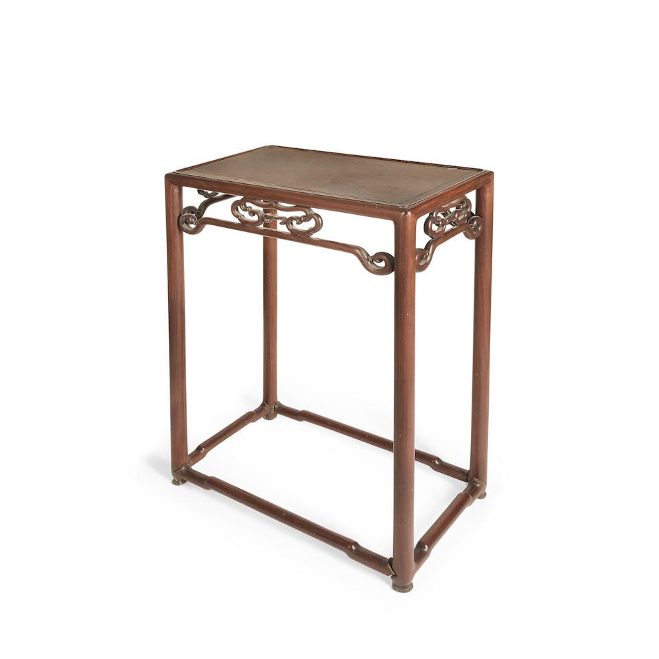 A Chinese hardwood stand 19th/20th century - 3
