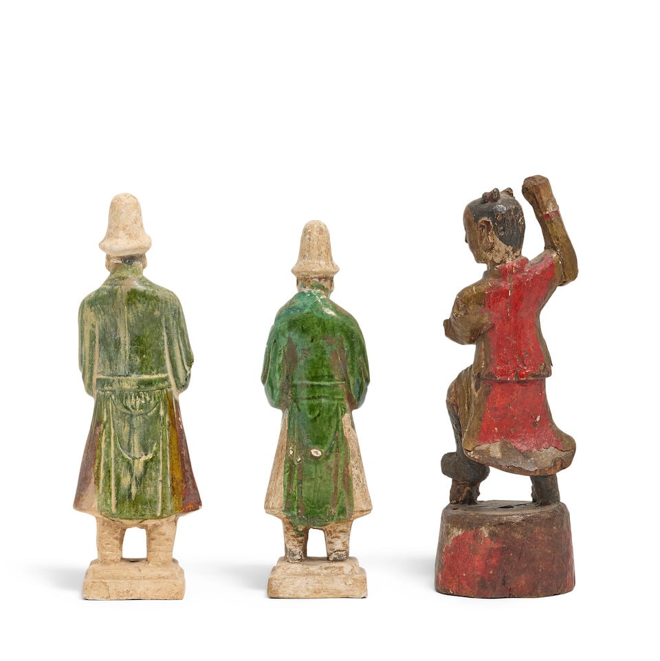 Two Chinese pottery figures and a wood figure Ming Dynasty (3) - 2