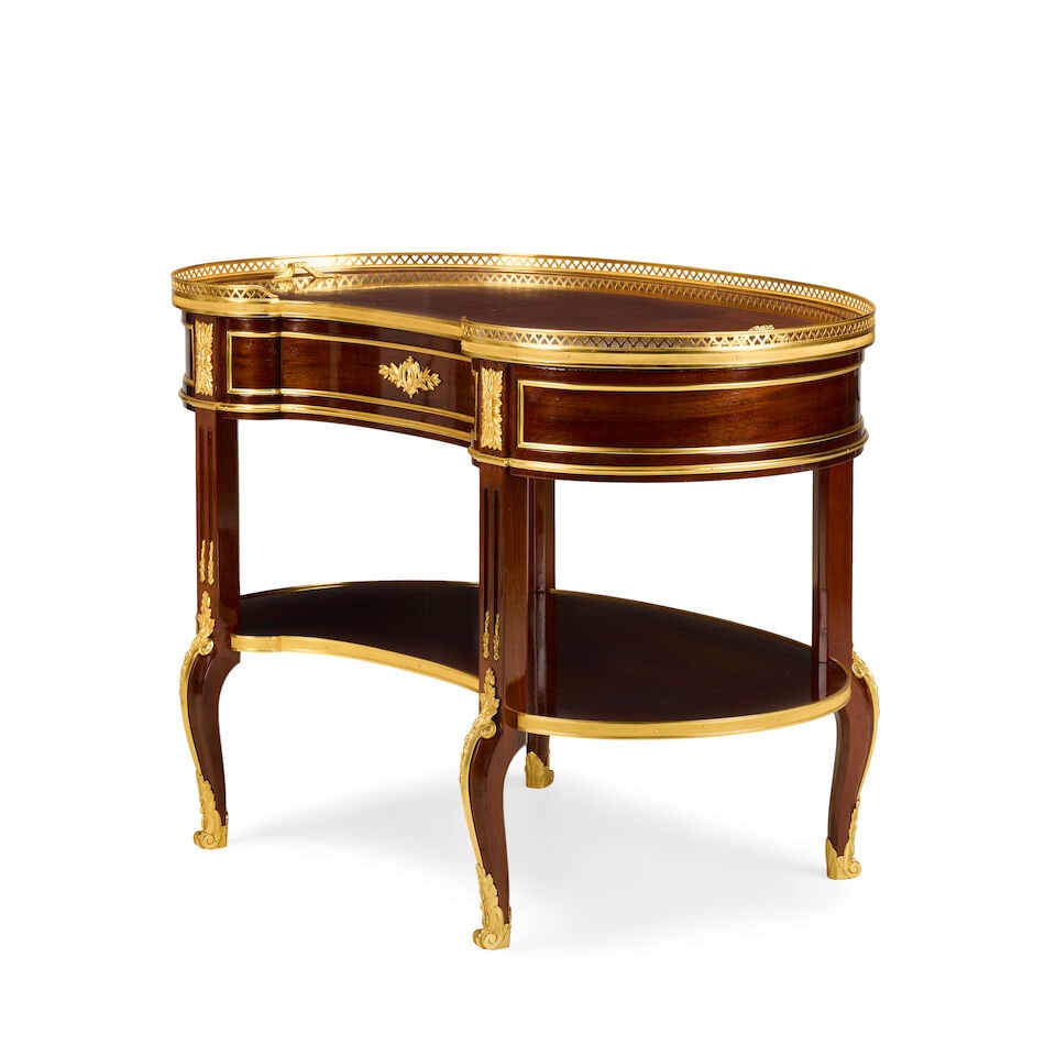 A French mahogany and gilt bronze mounted kidney shaped tableIn the Transitional style - 3