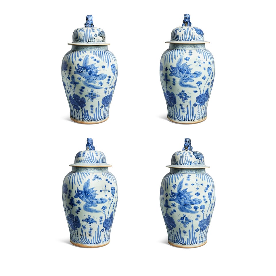 A set of four Chinese blue and white porcelain 'fish' jars and covers 20th century (4) - 3