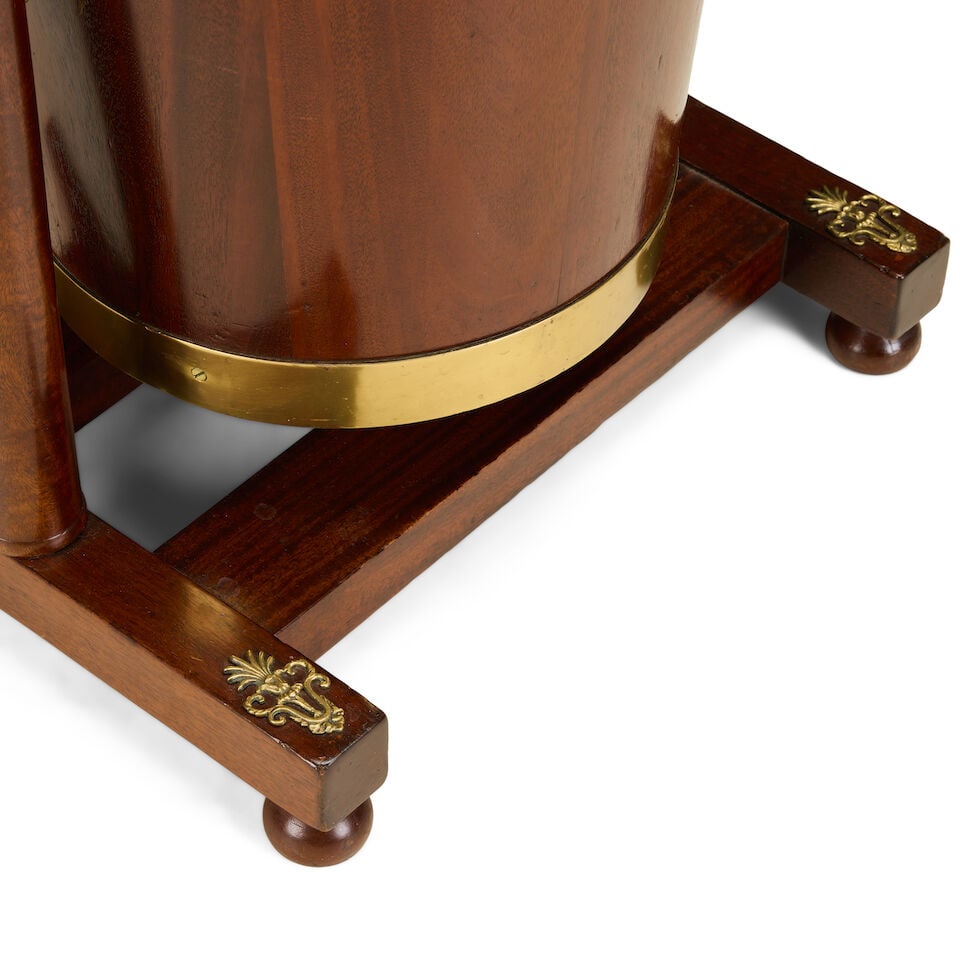 An Irish mahogany and brass bound peat bucket and standEarly 20th century by James Hicks, Dublin... - 2
