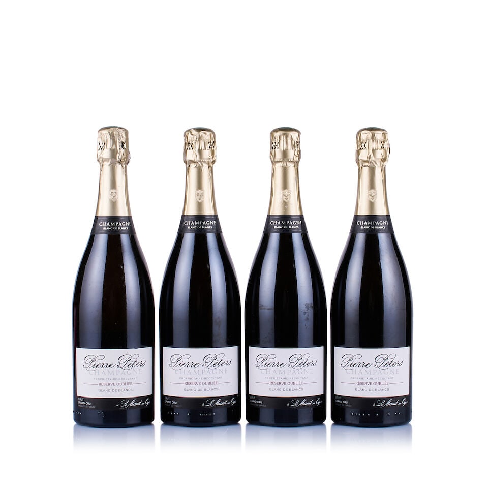 Champagne Pierre Peters, Réserve Oubliée, Grand Cru, Brut (4 x 750ml): Champagne Pierre Peters, Réserve Oubliée, Grand Cru, Brut (4 x 750ml) Region: Champagne Fill Level: excellent Capsule: ok Cork: ok Label: 1x slightly bin-soiled, 3x good