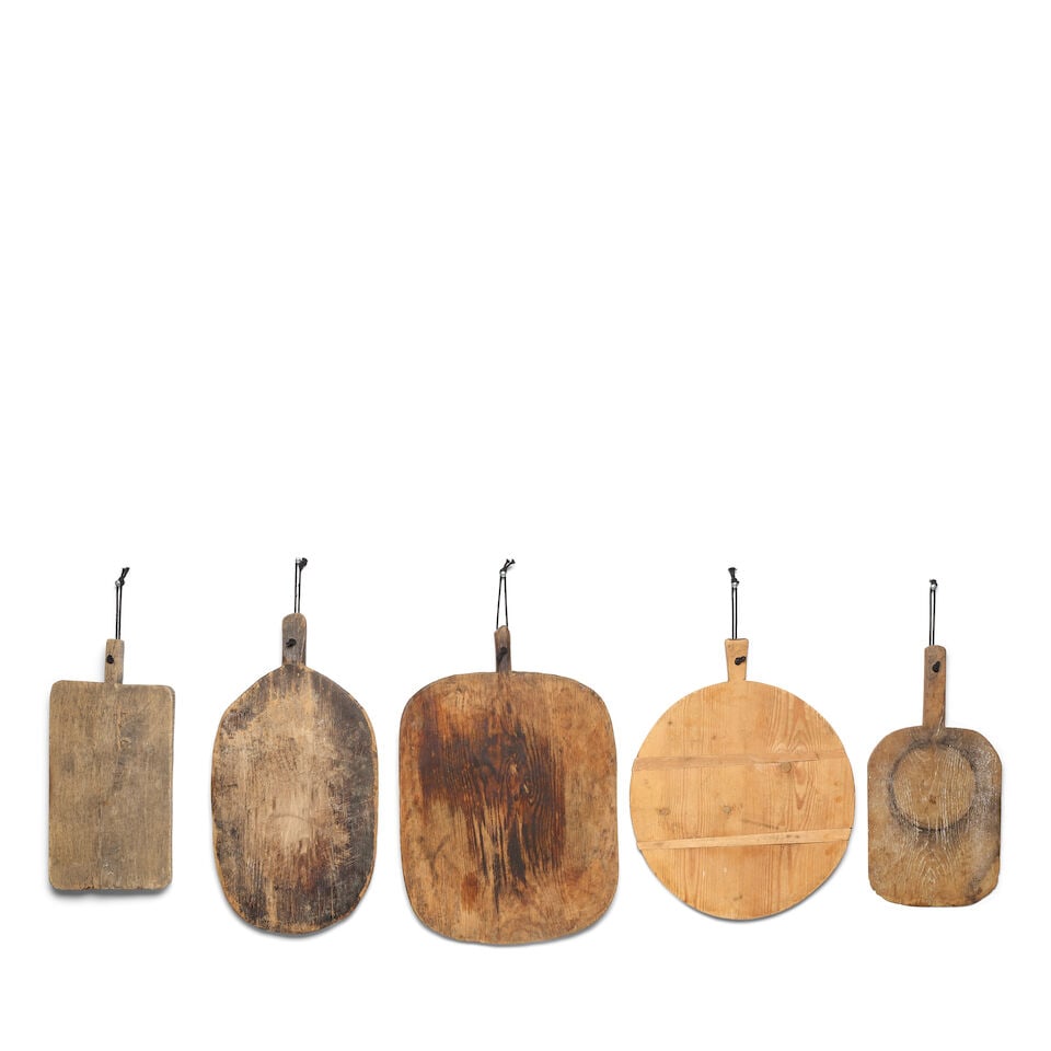 FIVE VINTAGE RUSTIC WOOD CUTTING BOARDS (1 of 1)