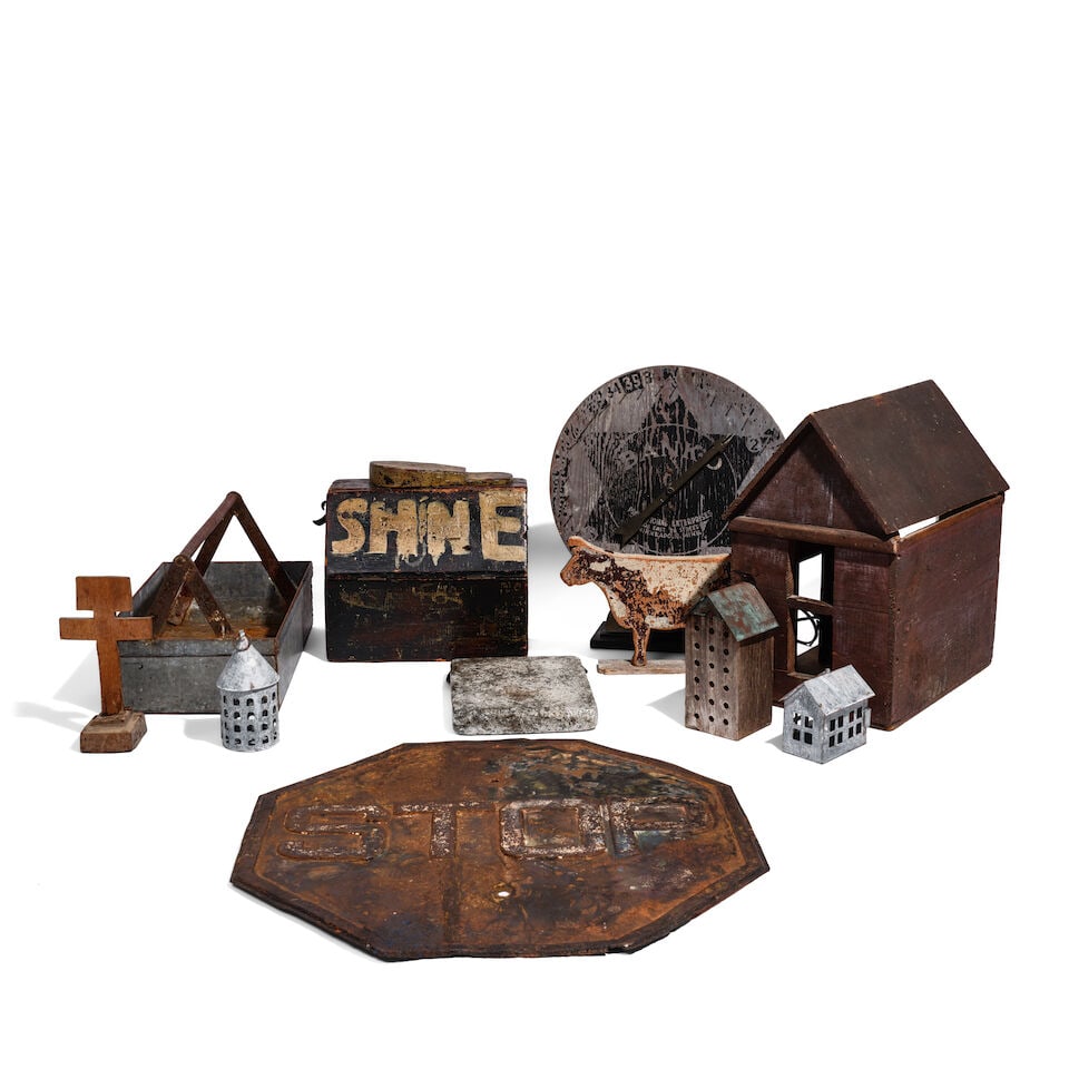 A GROUP OF RUSTIC TABLE DECORATIONS (1 of 1)