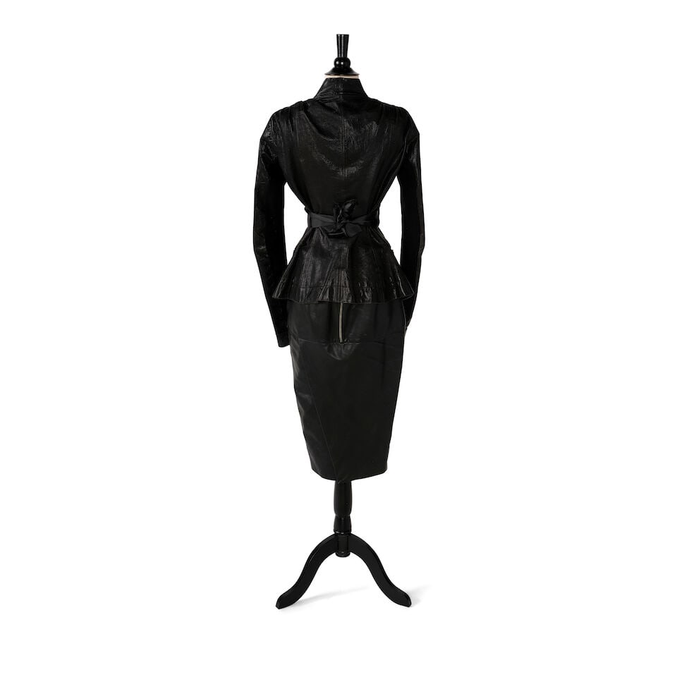 A RICK OWENS BLACK LEATHER SKIRT SUIT - 8