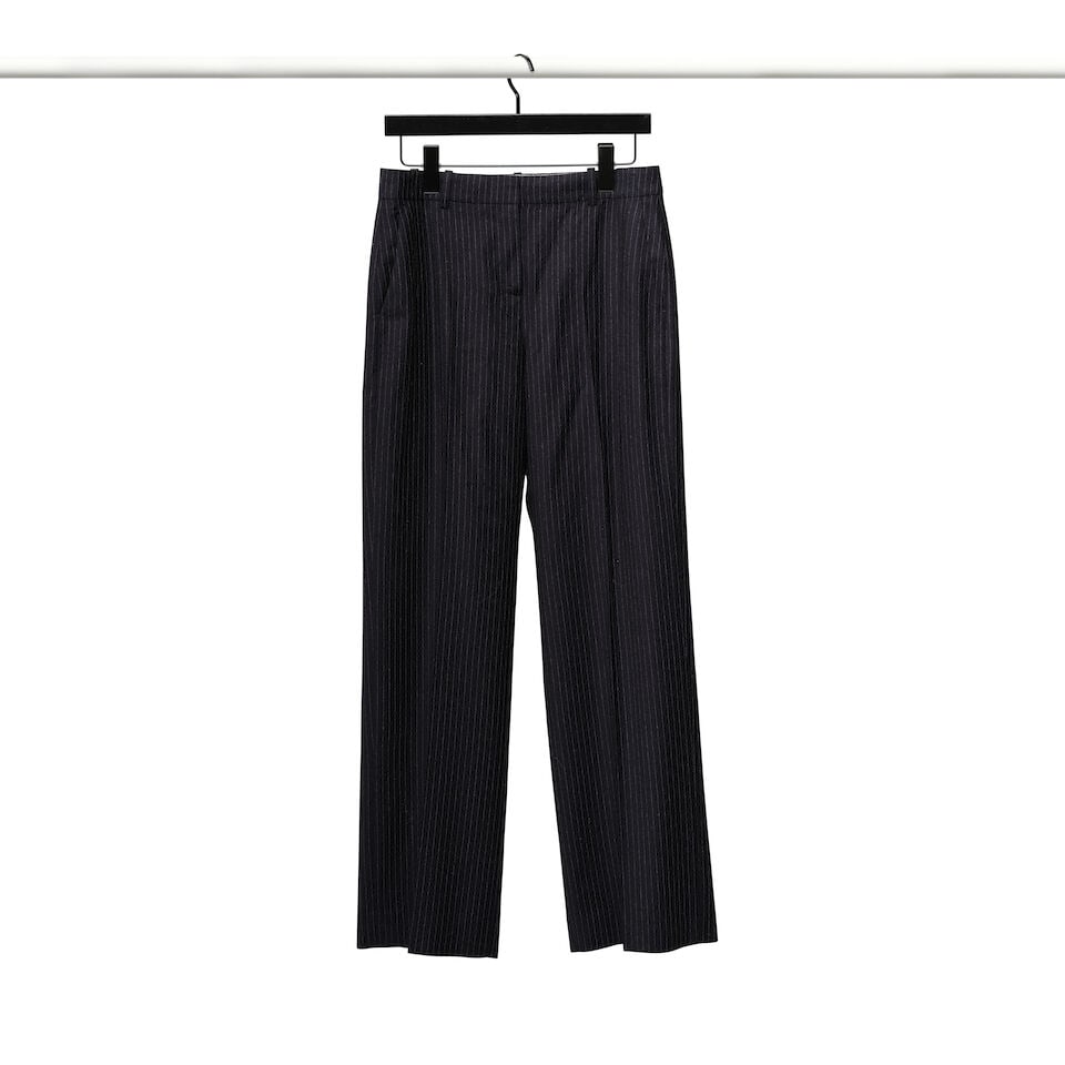 A GROUP OF J.CREW CLOTHING - 10