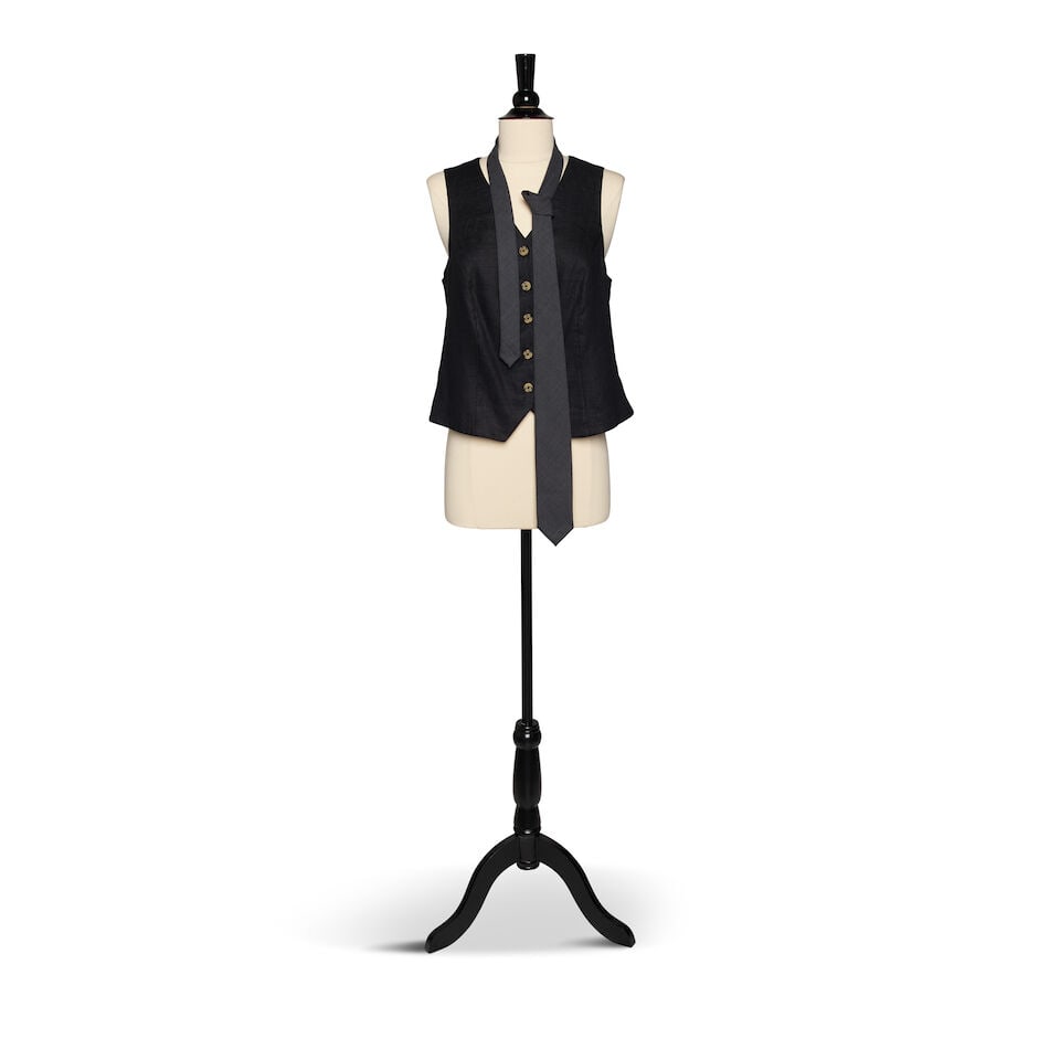 A GROUP OF J.CREW CLOTHING - 7
