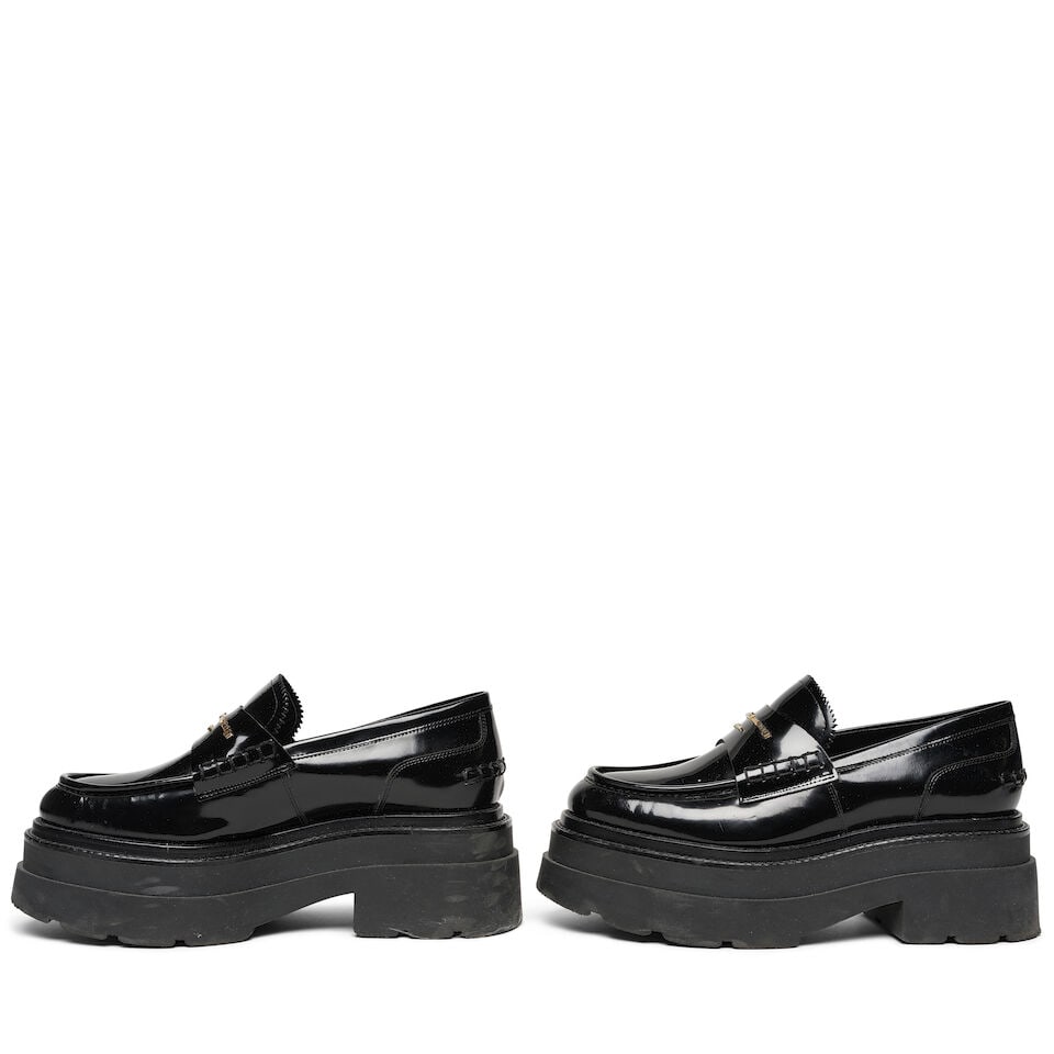 A PAIR OF ALEXANDER WANG BLACK LEATHER CARTER PLATFORM LOAFERS - 2