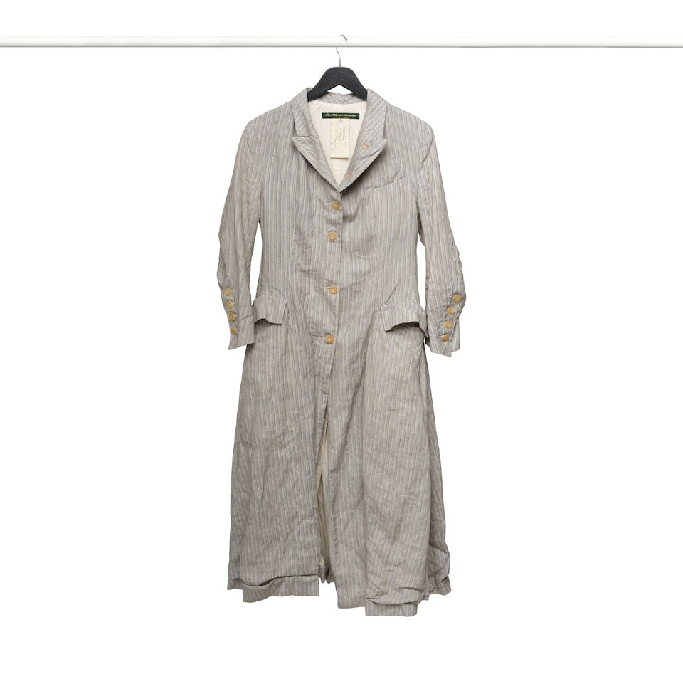 A PAUL HARNDEN SHOEMAKERS STRIPED LINEN BUTTON-DOWN COLLARED COAT - 2