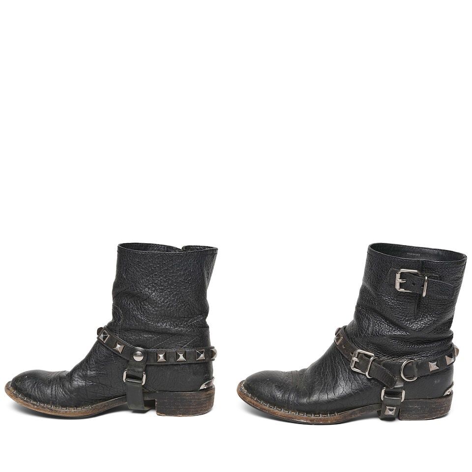 A PAIR OF MIU MIU BLACK LEATHER STUDDED HARNESS BIKER ANKLE BOOTS - 2