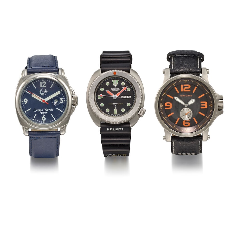 A SEIKO STAINLESS STEEL 'TURTLE' AUTOMATIC 150M DIVER WRISTWATCH1976-1988: A SEIKO STAINLESS STEEL 'TURTLE' AUTOMATIC 150M DIVER WRISTWATCH 1976-1988 Reference 6309-7049, with automatic movement, black dial, round screw down case back, no. 992442, and black rubber wrist