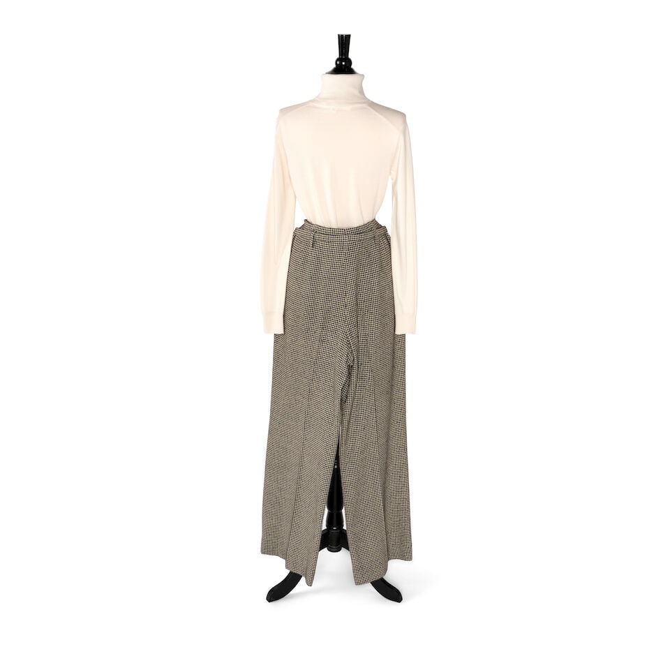 A RALPH LAUREN OUTFIT - 6