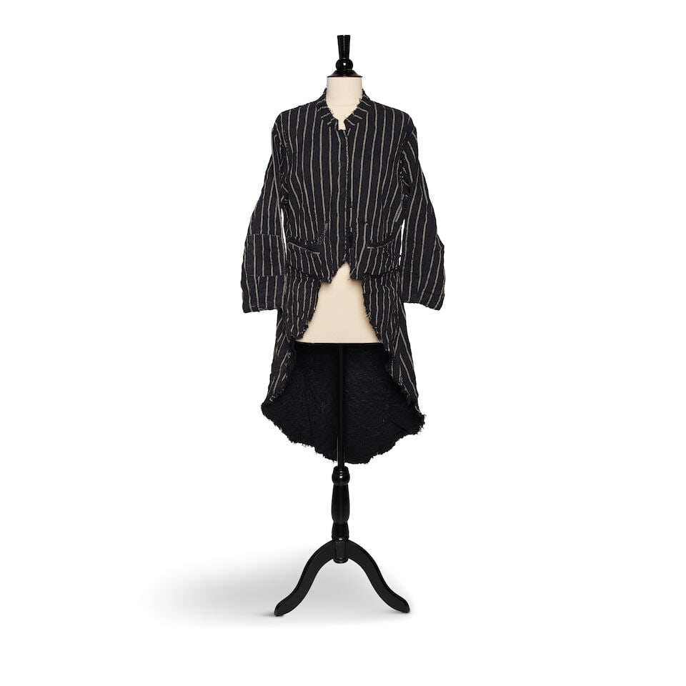 A MAGNOLIA PEARL WHITE STITCHED BLACK WOOL JACKET AND HAREM PANT TWO-PIECE SET AND COTTON COAT - 3