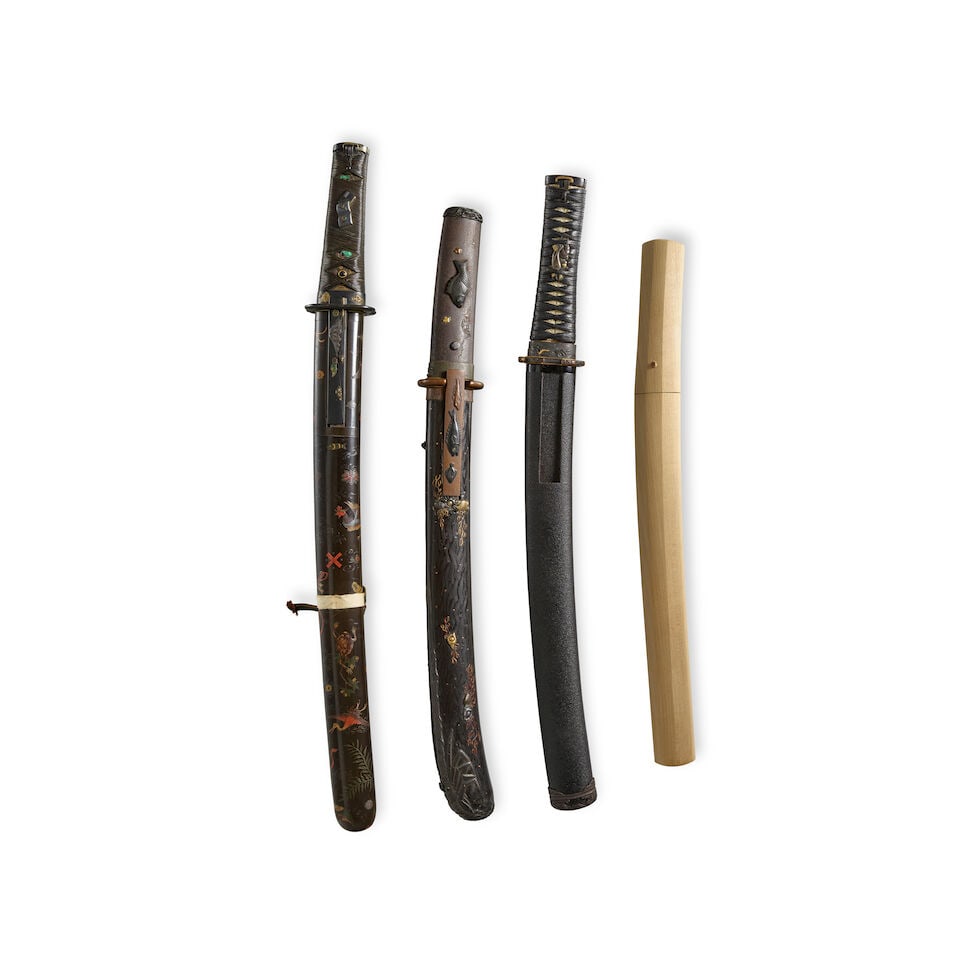 THREE WAKIZASHI MOUNTS AND ONE TANTŌ IN SHIRASAYA Muromachi (1333-1573) or Momoyama (1573-1...: THREE WAKIZASHI MOUNTS AND ONE TANTŌ IN SHIRASAYA Muromachi (1333-1573) or Momoyama (1573-1615) period and Edo period (1615-1868) or Meiji era (1868-1912), 16th and 19th centuries The tantō 