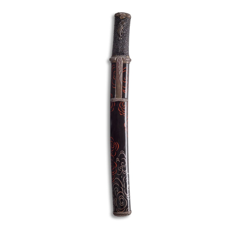 GASSAN LINEAGE (CIRCA LATE 16TH CENTURY) A Tantō with Mounts Muromachi period (1333-1573), ... - 2
