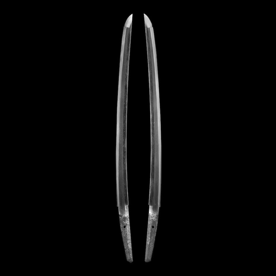 NORIHIRO (DATES UNKNOWN) A Shintō Wakizashi with Mounts Momoyama (1573-1615) or Edo (1615-1...: NORIHIRO (DATES UNKNOWN) A Shintō Wakizashi with Mounts Momoyama (1573-1615) or Edo (1615-1868) period, 16th/17th century The slender blade of honzukuri, iorimune configuration with a