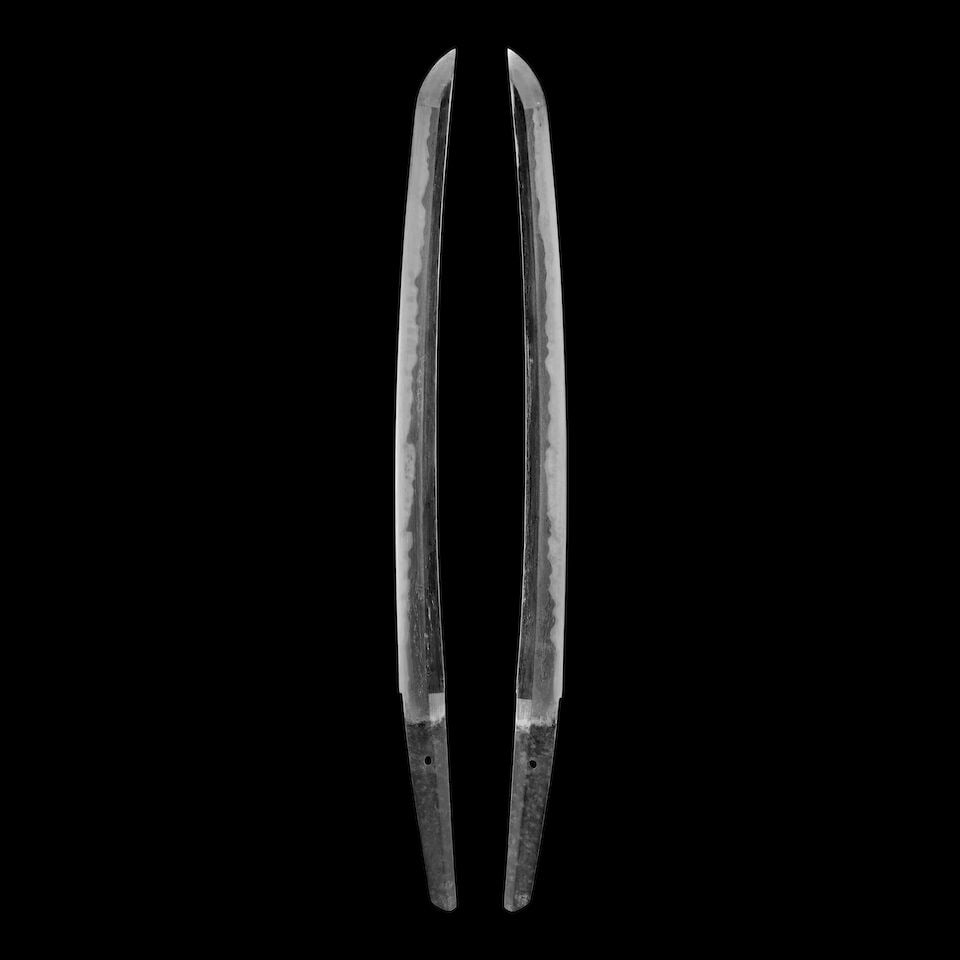 A SHINTŌ WAKIZASHI IN MOUNTS Edo period (1615-1868), 17th century: A SHINTŌ WAKIZASHI IN MOUNTS Edo period (1615-1868), 17th century Honzukuri, iorimune, ō-gissaki, toriizori configuration forged in running itamehada, with a chōji midare tempered edge 