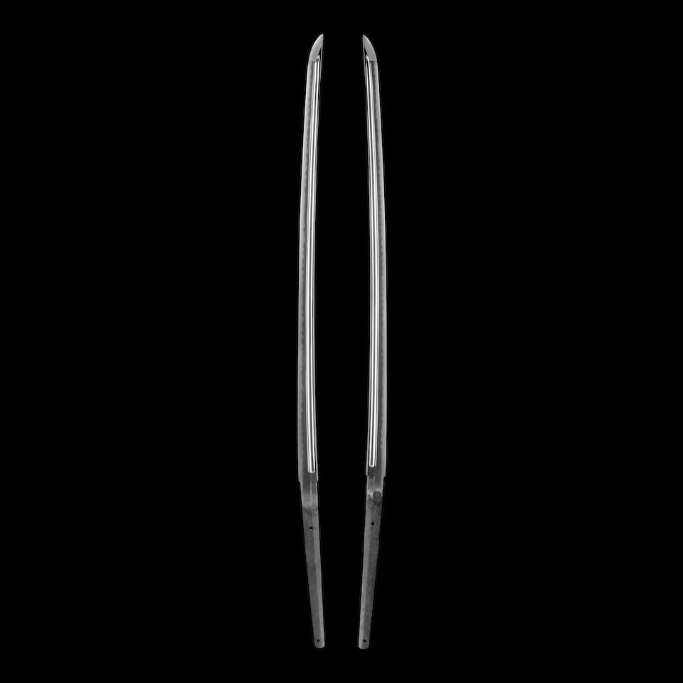 BIZEN NAGAHIRO (ACTIVE CIRCA 1865-1868) A Long Bizen Katana with Mounts Edo period (1615-1868), ... (1 of 3)