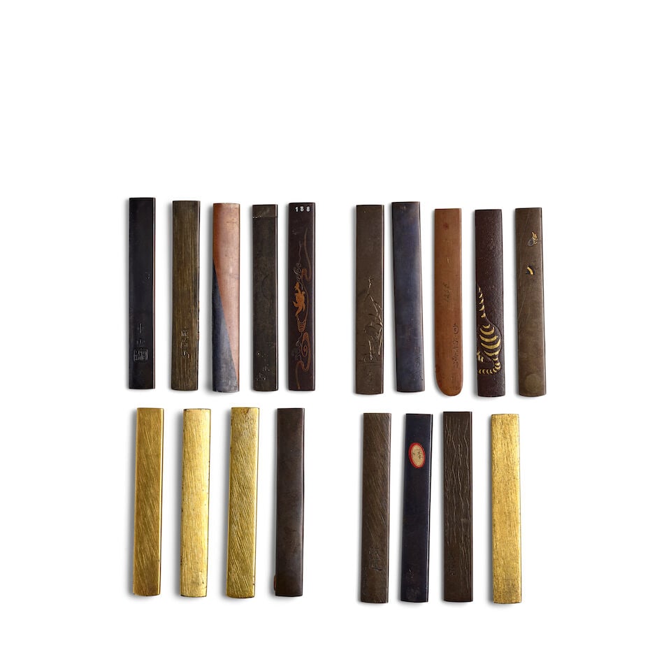 18 MIXED-METAL KOZUKA (KNIFE HANDLES) Edo period (1615-1868), 18th/19th century (18) - 2