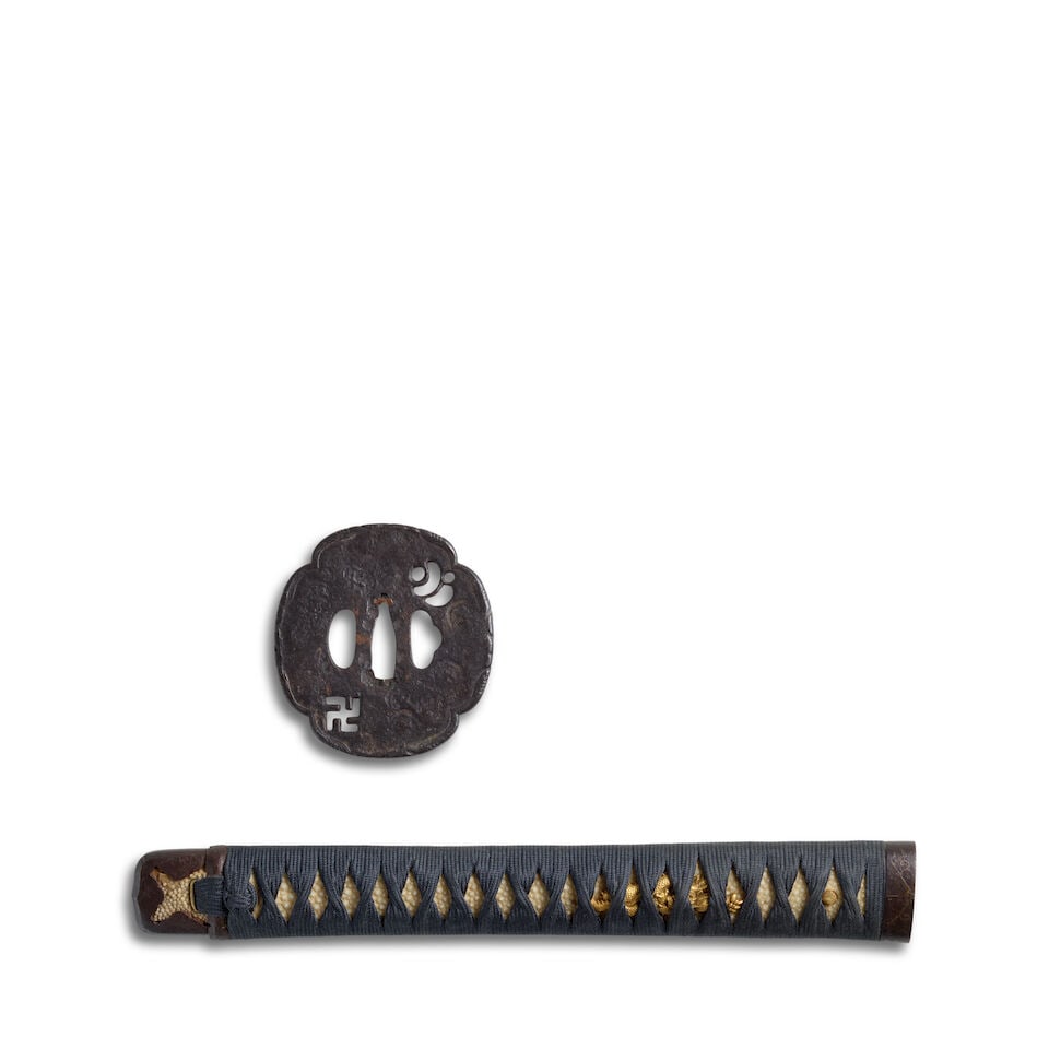 CHIKUZEN YUKIHIDE (ACTIVE CIRCA 1840-1850) A Chikuzen katana in Mounts Edo period (1615-1868), d... - 3