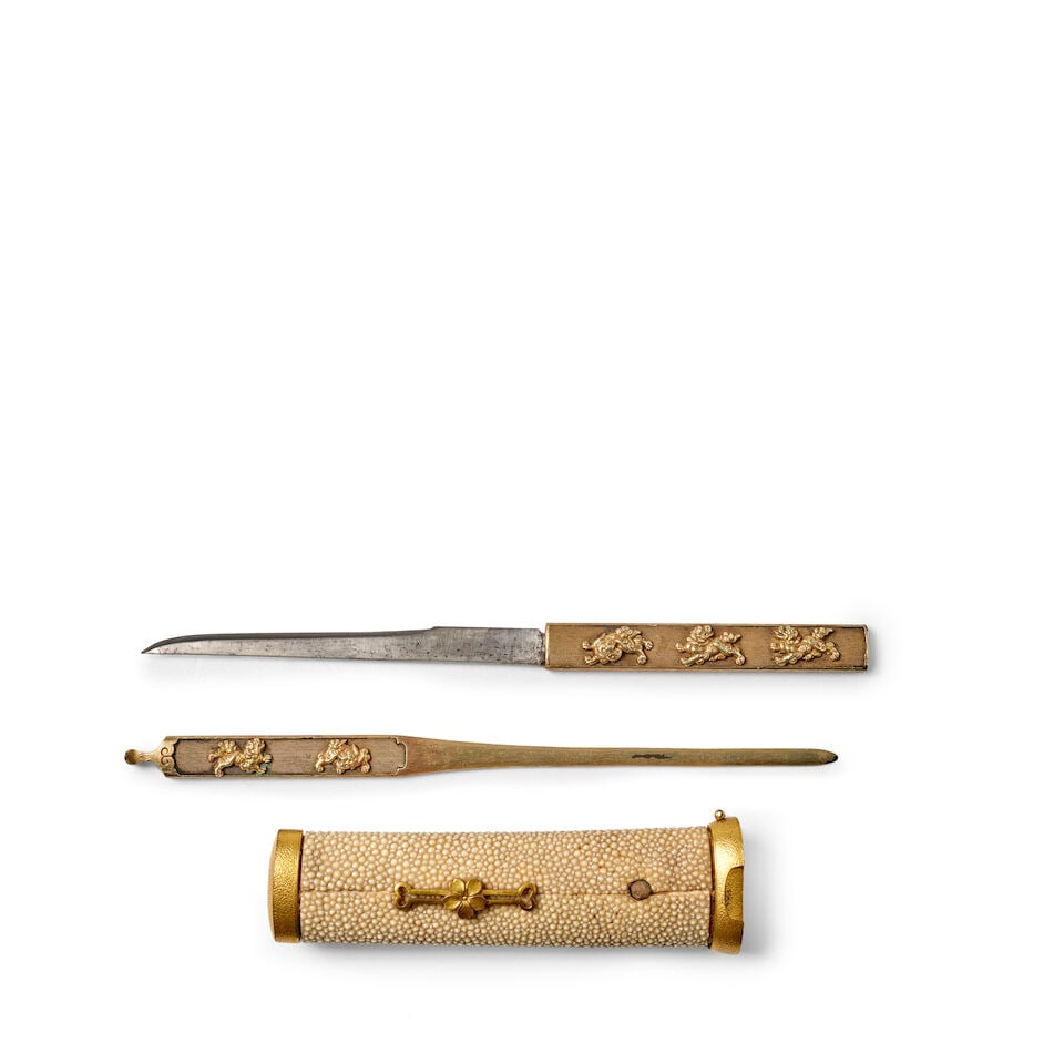 CHOUNSAI TSUNATOSHI (ACTIVE CIRCA 1820-1844) A Musashi Wakizashi in Mounts Edo period (1615-1868... - 2