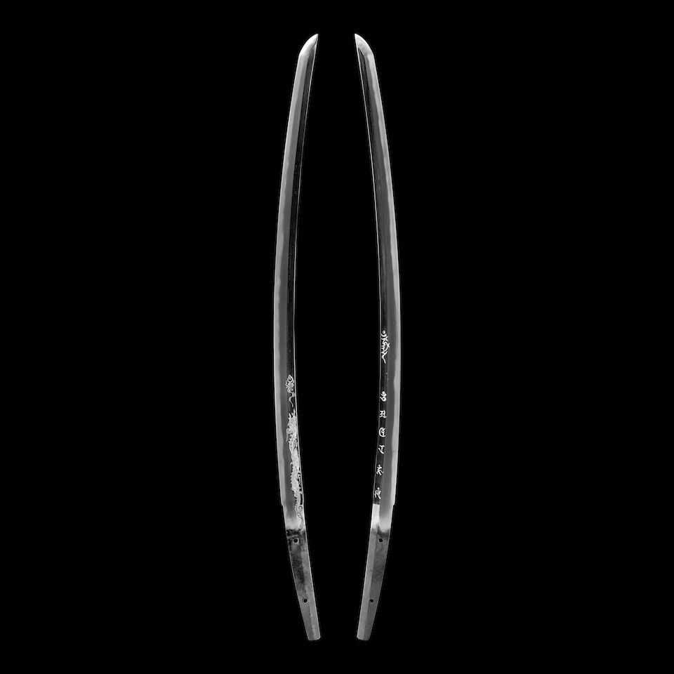 IKKANSHI TADATSUNA LINEAGE (ACTIVE CIRCA 1760-1790) An Awataguchi Katana in Mounts Edo period (1...: IKKANSHI TADATSUNA LINEAGE (ACTIVE CIRCA 1760-1790) An Awataguchi Katana in Mounts Edo period (1615-1868), 17th century Of honzukuri, iorimune, chū-gissaki, toriizori configuration forged in ko-i