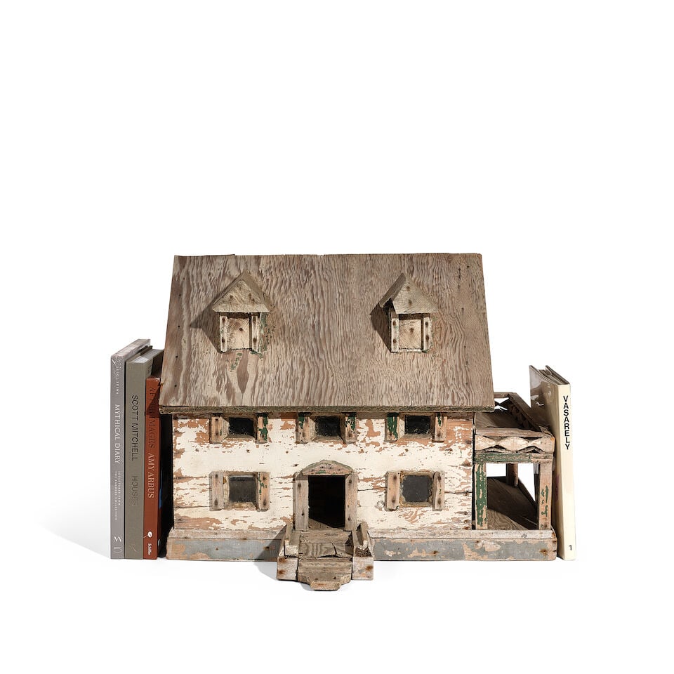 DIANE KEATON: A CURATED SELECTION OF BOOKS AND A PAINTED WOOD HOUSE (1 of 1)