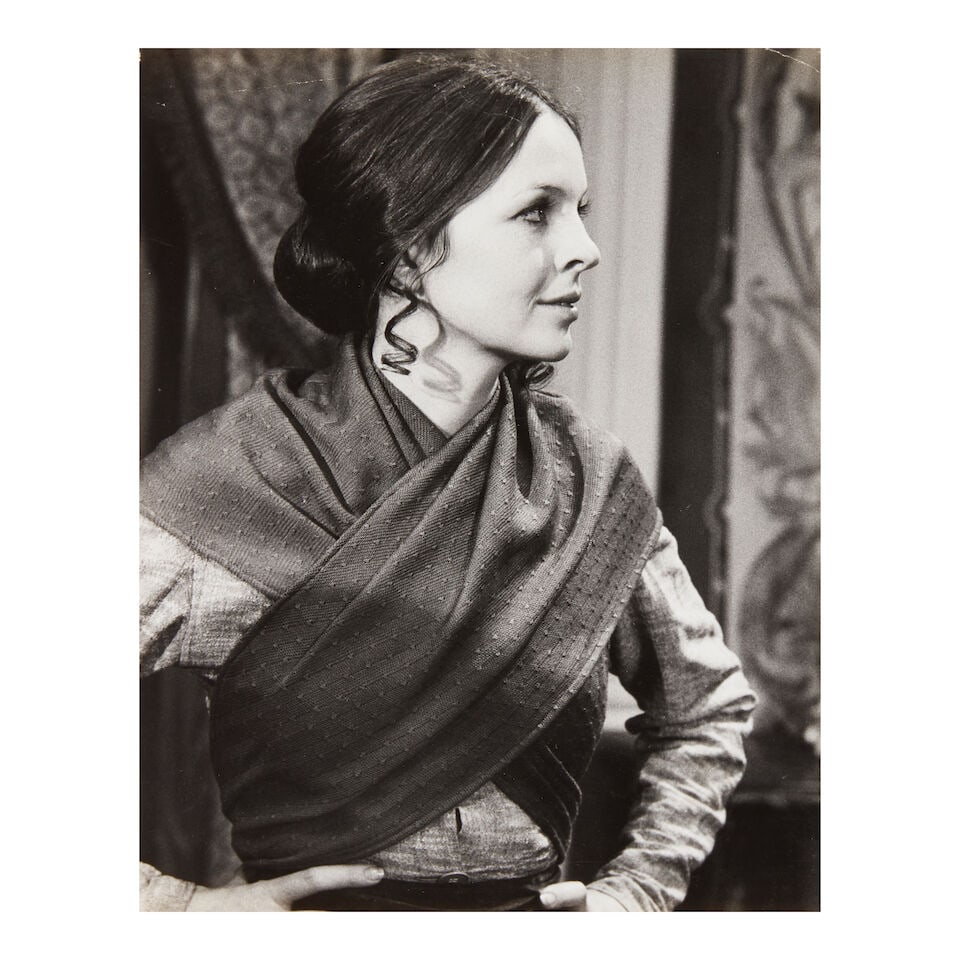 DIANE KEATON: A GROUP OF COLORED AND BLACK AND PHOTOGRAPHS FROM VARIOUS WOODY ALLEN FILMS - 4