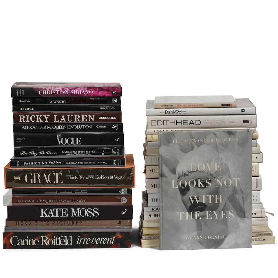 DIANE KEATON: A CURATED SELECTION OF BLACK AND WHITE BOOKS FEATURING TITLES ON FASHION: DIANE KEATON: A CURATED SELECTION OF BLACK AND WHITE BOOKS FEATURING TITLES ON FASHION Including In Vogue: The Illustrated History of the World's most Famous Fashion Magazine by Norberto Angeletti
