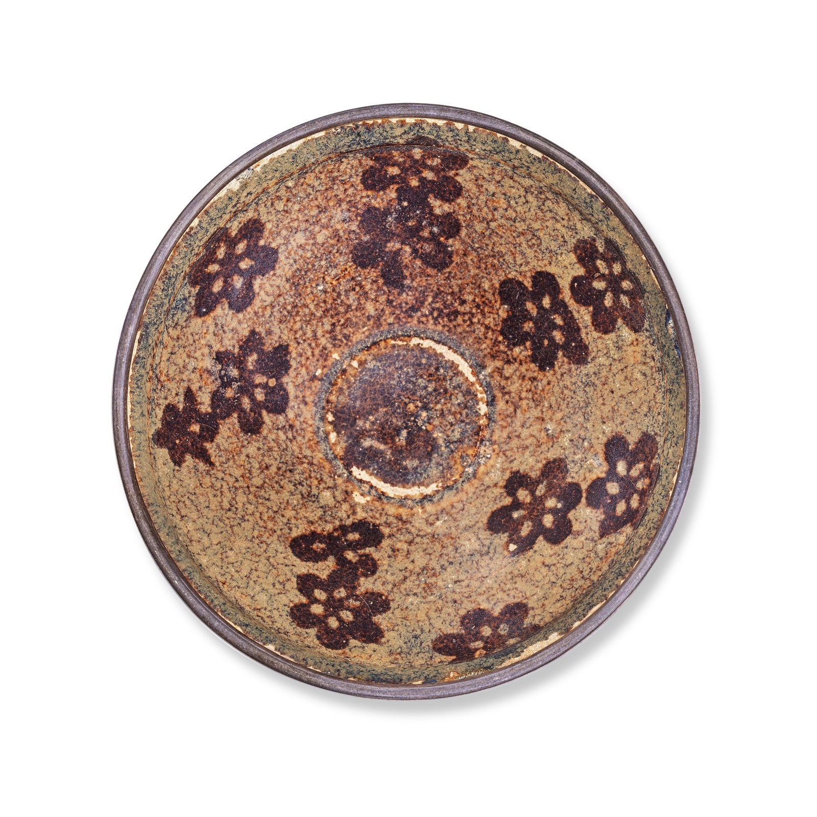 A JIZHOU PAPER-CUT RESIST-DECORATED 'PRUNUS' TEA BOWL Song Dynasty (2): A JIZHOU PAPER-CUT RESIST-DECORATED 'PRUNUS' TEA BOWL Song Dynasty Decorated on the interior in resist technique with a pattern of twelve dark brown plum blossoms, reserved against a finely mottled gr