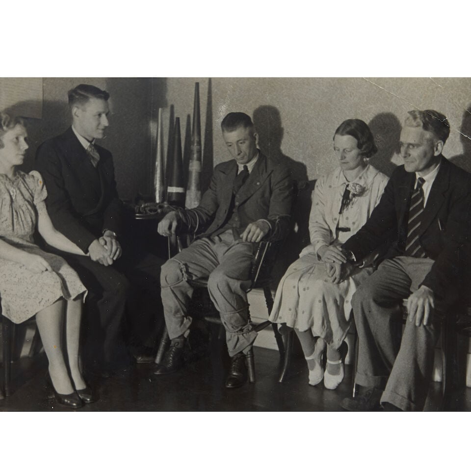 PSYCHIC AND SPIRITUAL MEDIUM PHOTOGRAPHY A fine archive, with exceptional provenance, of photogr... - 7