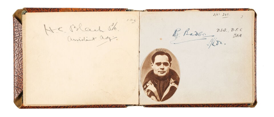 WORLD WAR II - ROYAL AIR FORCE The 'Book of Heroes', autograph album containing approximately 10... - 7
