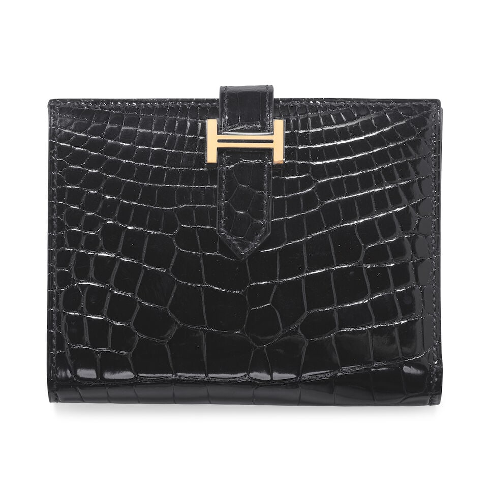 Hermès: a Shiny Black Alligator Bearn Compact Wallet 2018 (includes box) (1 of 2)