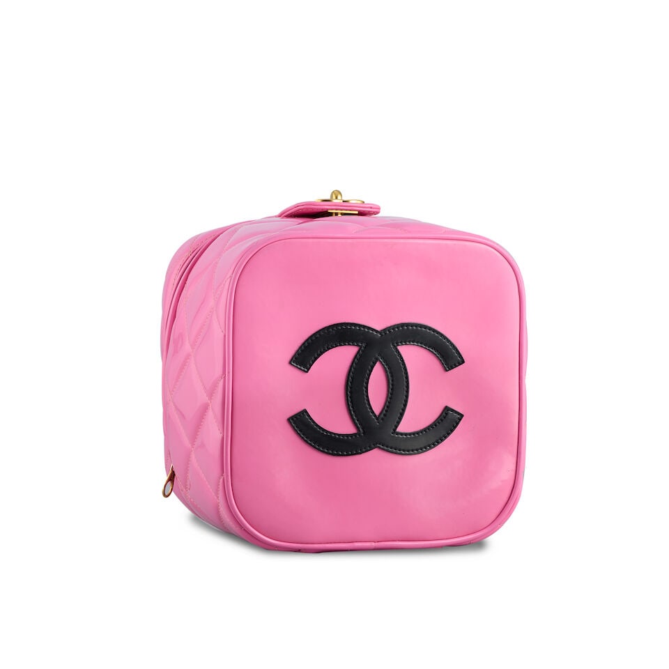 Chanel: a Hot Pink Patent Leather Heart Mirror Vanity Bag 'Barbie' Collection, Spring 1995 (incl... - 2
