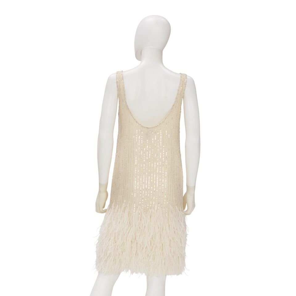 RALPH LAUREN PURPLE LABEL: CREAM FEATHER TRIM BEADED COCKTAIL DRESS - 2