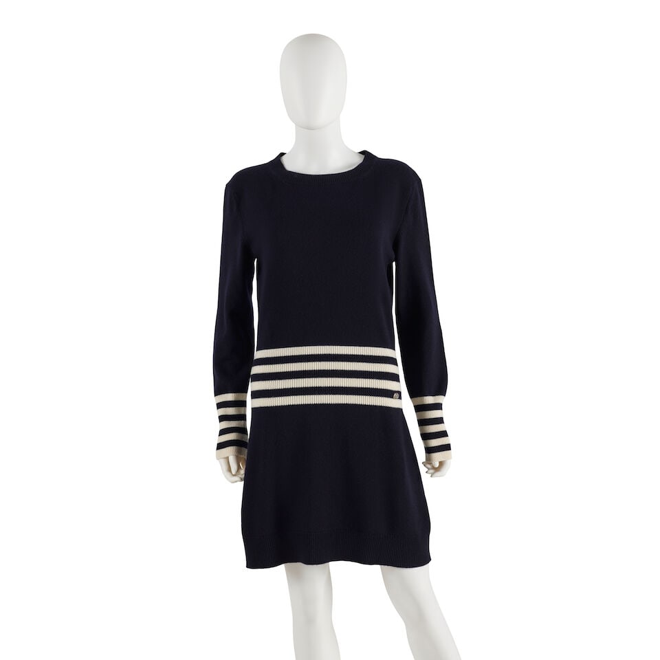 CHANEL: NAVY AND WHITE STRIPE KNIT DRESS Fall 2016 (1 of 3)