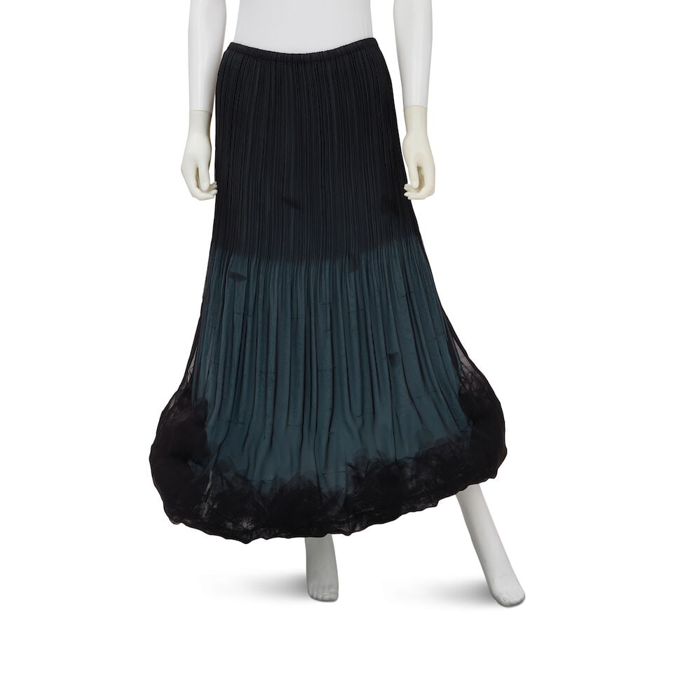 ISSEY MIYAKE: BLACK AND BLUE PLEATED SKIRT Summer 1996 (1 of 2)