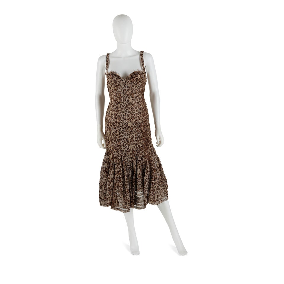 ALEXANDER MCQUEEN: LEOPARD PRINT DRESS FALL 2005 | 'The Man Who Knew Too Much' (1 of 2)