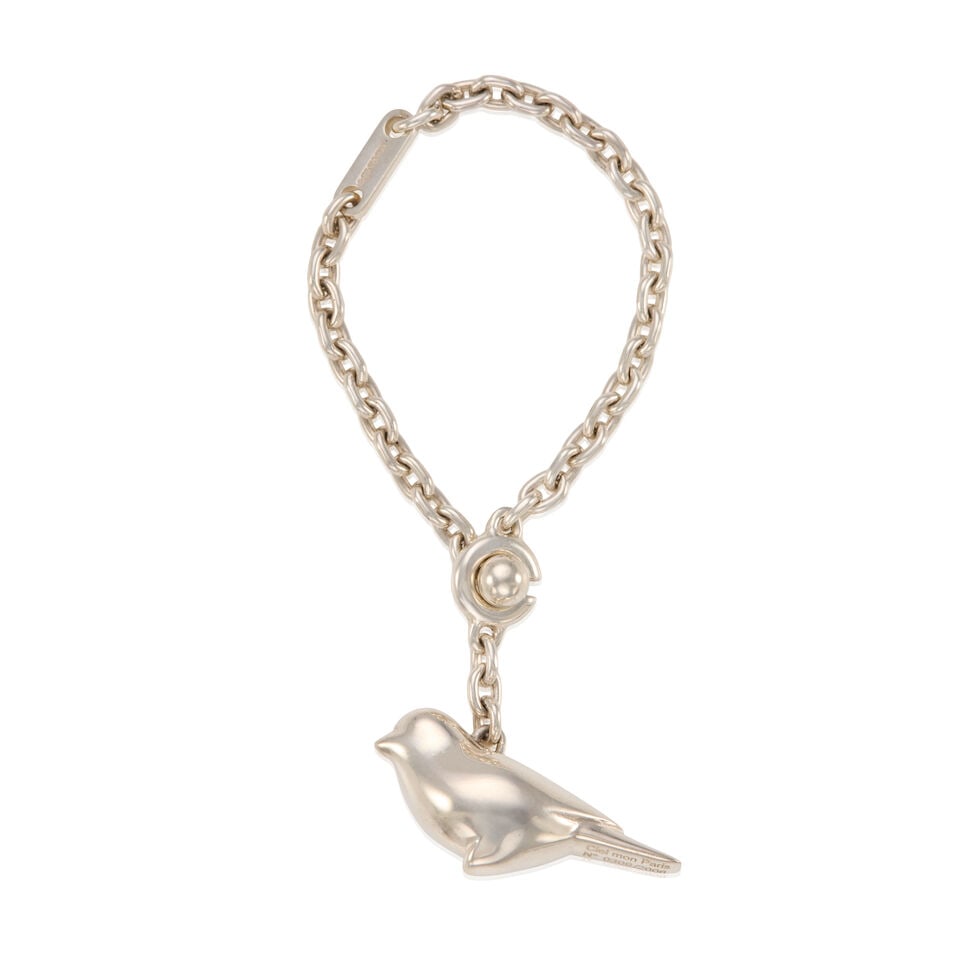 HERMÈS: SILVER BIRD CHARM ON CHAIN 2006: HERMÈS: SILVER BIRD CHARM ON CHAIN 2006 • Marked 925 Sterling Silver • Toggle Clasp Closure • Chain Length 12 cm | Charm 3 cm x 1 cm For further information on this lot please v