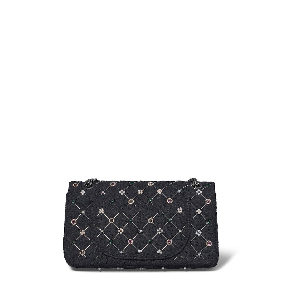 CHANEL: 2.55 REISSUE 266 TWEED FLOWER EMBELLISHED DOUBLE FLAP 2008-2009 - 3