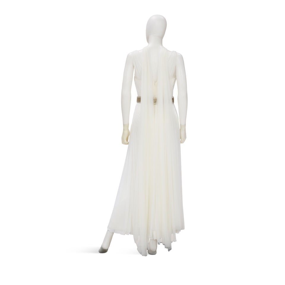 VICKY TIEL COUTURE: WHITE RUCHED EVENING DRESS - 2