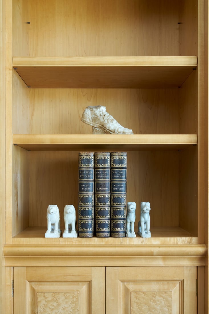 The Holy Bible According to the Authorized Version With Notes, Explanatory & Practical: The Holy Bible According to the Authorized Version With Notes, Explanatory & Practical By the Rev. George D'oyly & the Rev. Richard Mant printed for the Society at the Clarendon Press, Oxford 1818, co
