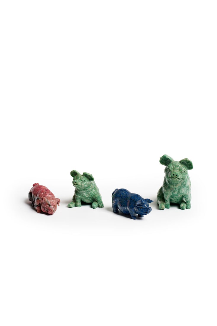 A sounder of hardstone pig figures (1 of 1)