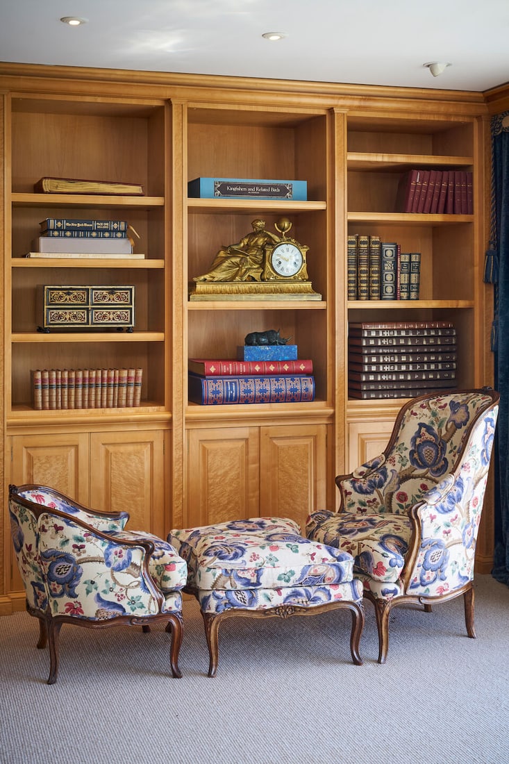A Louis XV duchesse brisee French,: A Louis XV duchesse brisee French, asymmetrical foliate carving to the rails, and on the knees of the cabriole legs, upholstered in linen, height of the fauteuil: 103.0cm, height of the ottoman: 45.0c