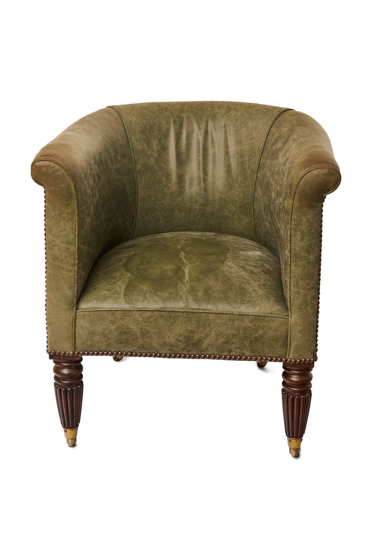 An George IV rosewood tub chair, English, height to seat: 40.0cm, overall height: 70.0cm, width...: An George IV rosewood tub chair, English, on tapering reeded front legs, with brass cup castors, recently upholstered in green leather, height to seat: 40.0cm, overall height: 70.0cm, width: 69.0cm Fo