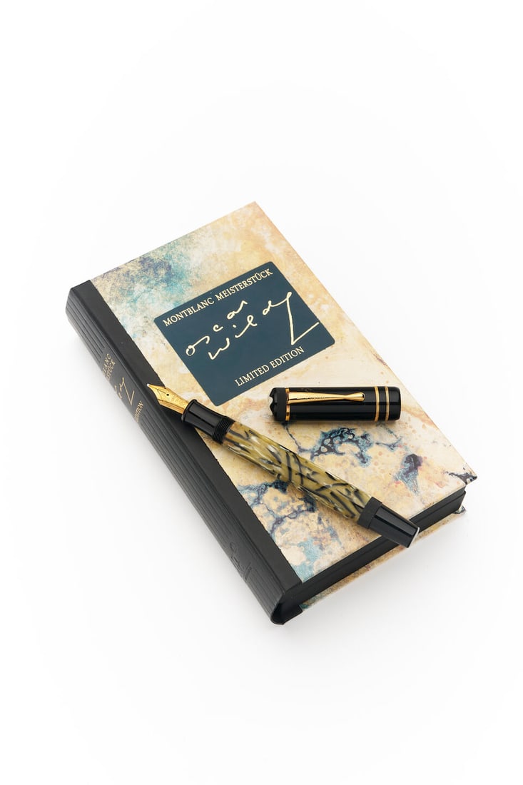 Montblanc | 'Oscar Wilde' limited Edition 'Writers Series' fountain pen: Montblanc | 'Oscar Wilde' limited Edition 'Writers Series' fountain pen Model: Oscar Wilde, Limited No. fountain pen 12876 / 20000; Cap/Barrel/Clip: Vari-coloured marbled barrel, gilded rings and clip